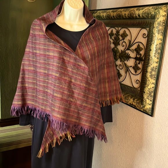 Halston III Accessories - Exquisite 1990’s  Halston III Purple Plaid Fringed Wool shawl